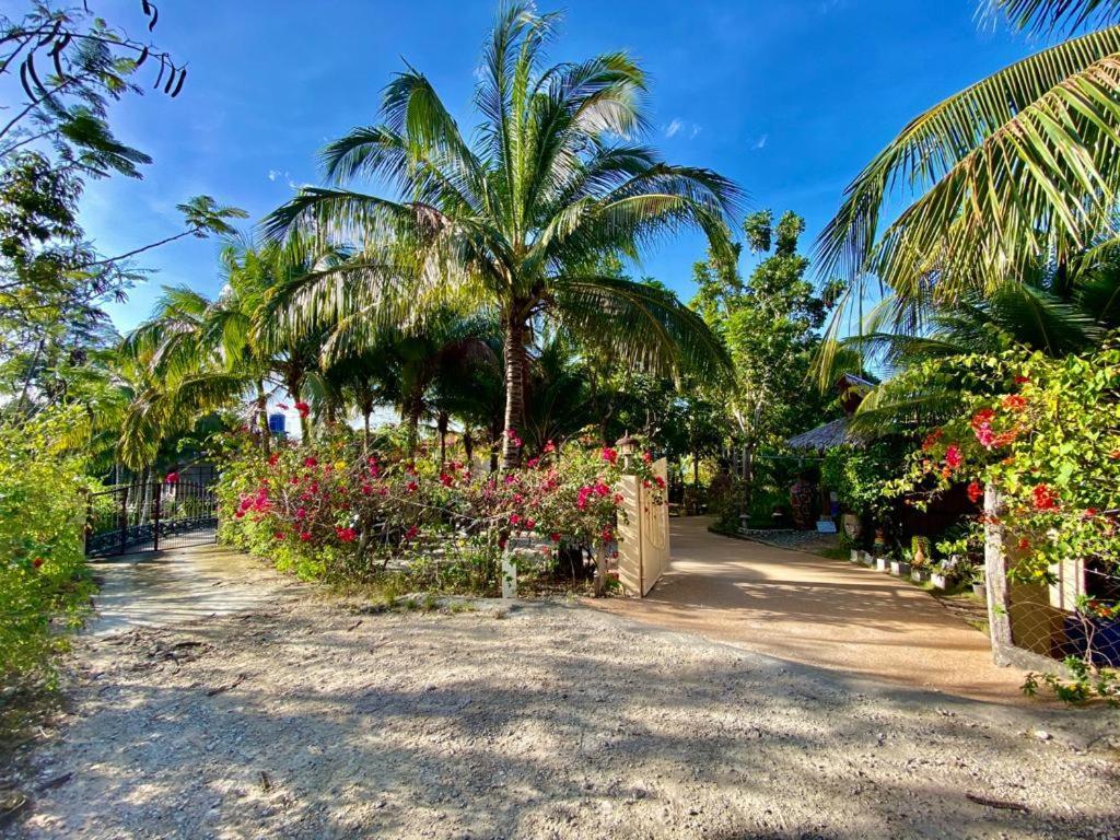 Tahanan * San Juan (Siquijor)